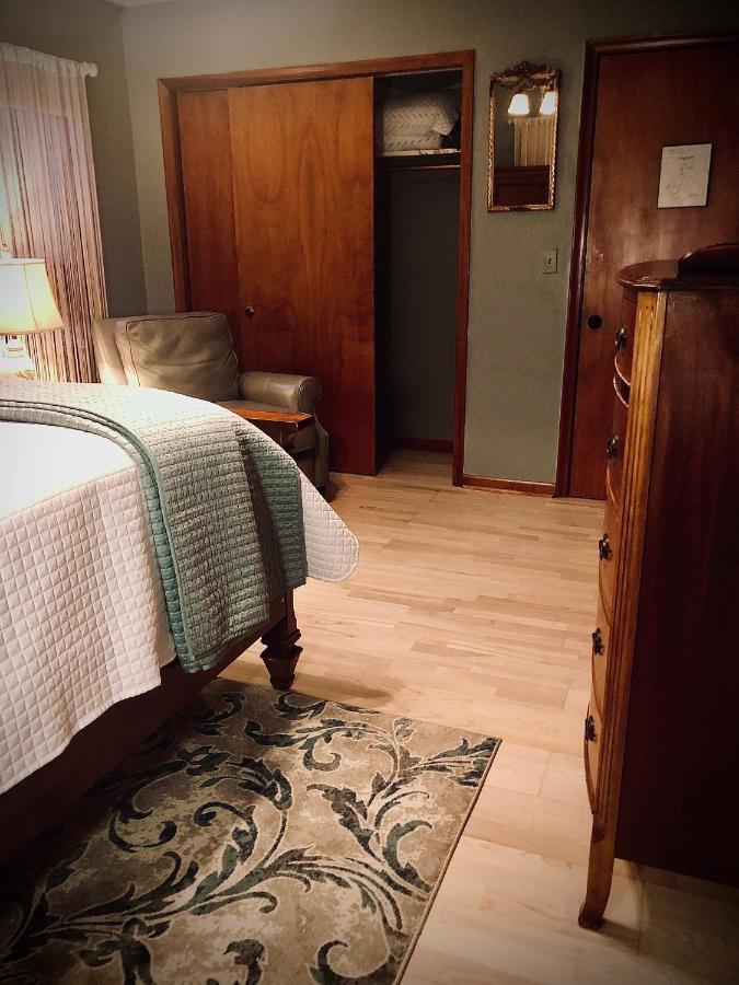 Winnie'S Bed & Breakfast Lawrenceburg ภายนอก รูปภาพ